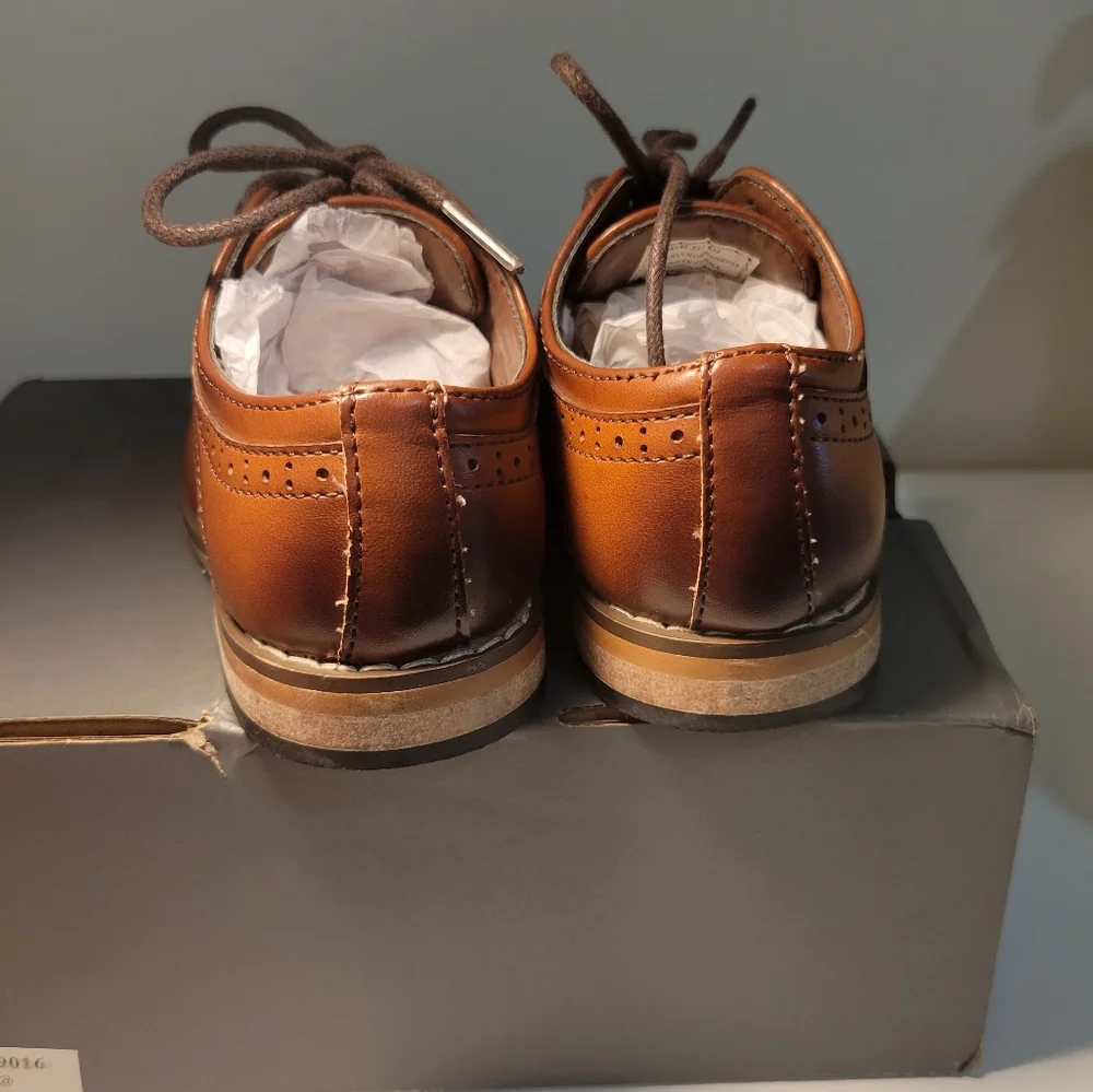 Size 6T Toddler Boys Lil Dickinson Oxford shoes....Stacy Adams